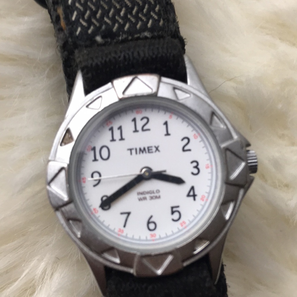Timex indigo basic simple wrist watch